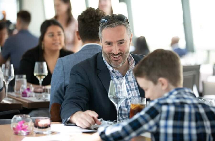 Toronto: Father's Day Premier Cruise with Brunch or Dinner - Skyline viewing: where the photos happen and how to time your deck visits
