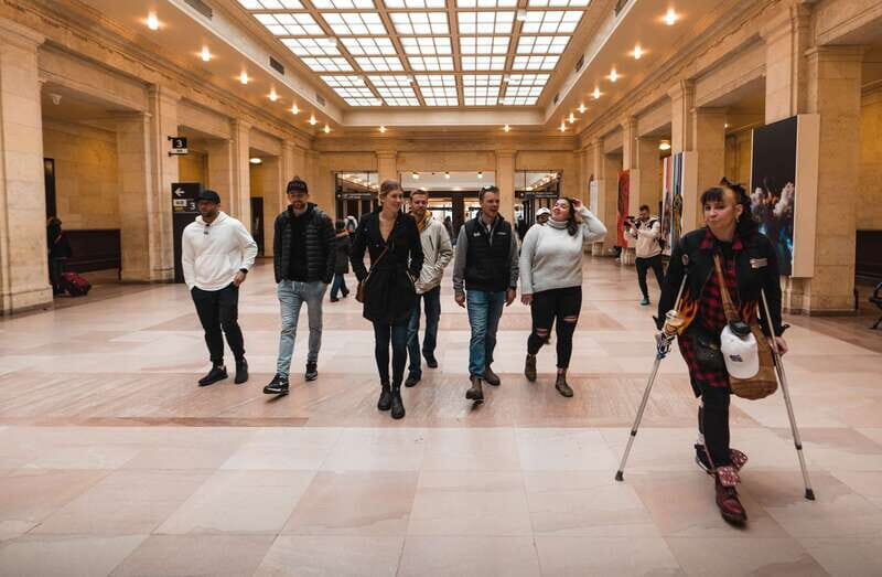Toronto: Hollywood North Experience Film & TV Tour - Eaton Centre to Yonge-Dundas Square: Finishing With a Real-Life “On Screen” Feeling