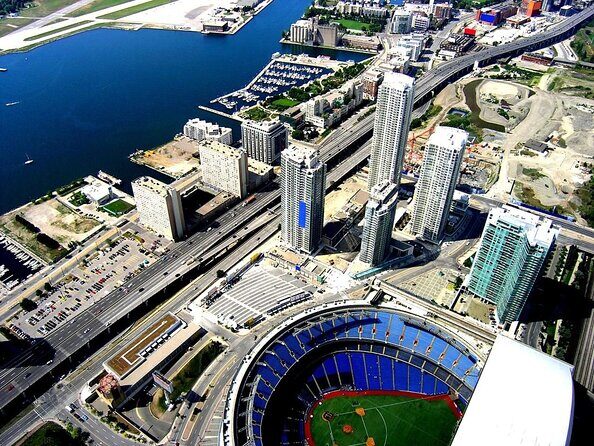 Toronto Landmarks - Key highlights at a glance