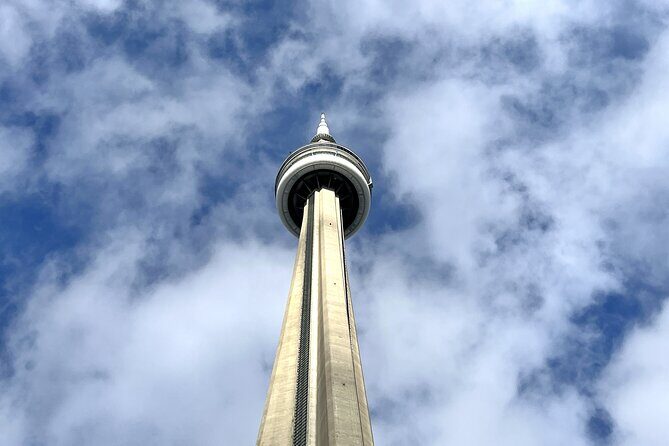 Toronto Landmarks - Brookfield Place and the mix of old and new