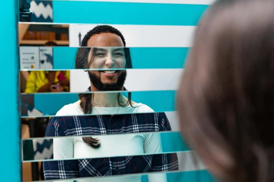 Toronto: Museum of Illusions Entry Ticket - Starting in the Hologram and Light Rooms