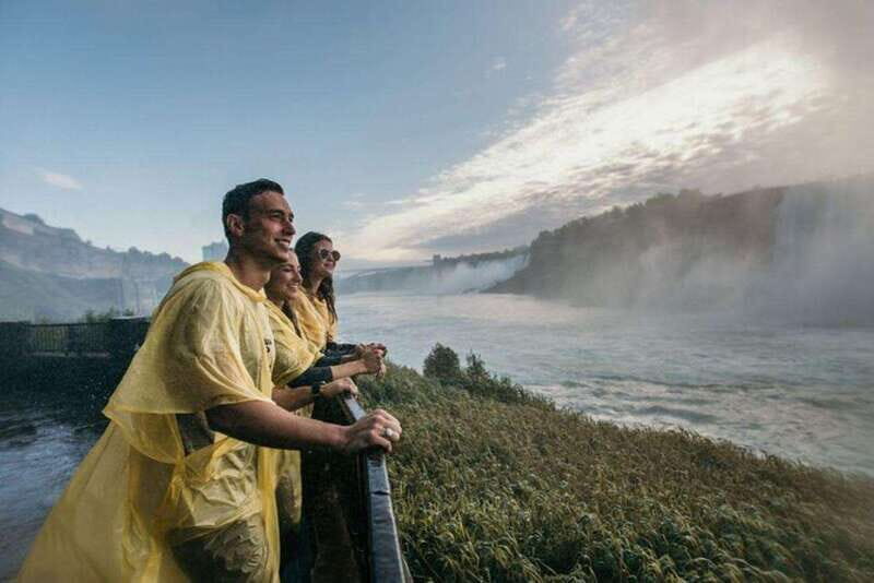 Toronto: Niagara Falls Day Tour with Niagara City Cruise - What happens if Hornblower isn’t running: the seasonal backup plan