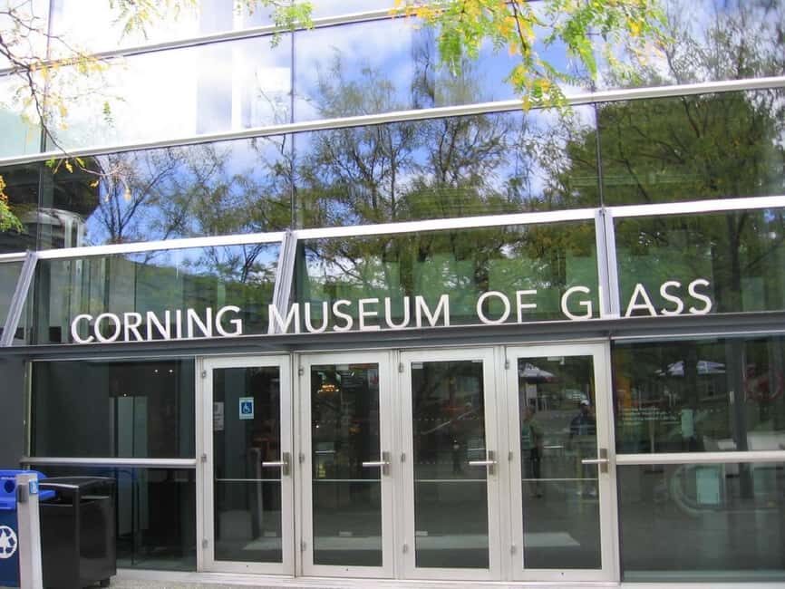Toronto, Niagara Falls & Thousand Islands 3-day Tour from NY - A fast hit of Canada in 3 days: what that really means