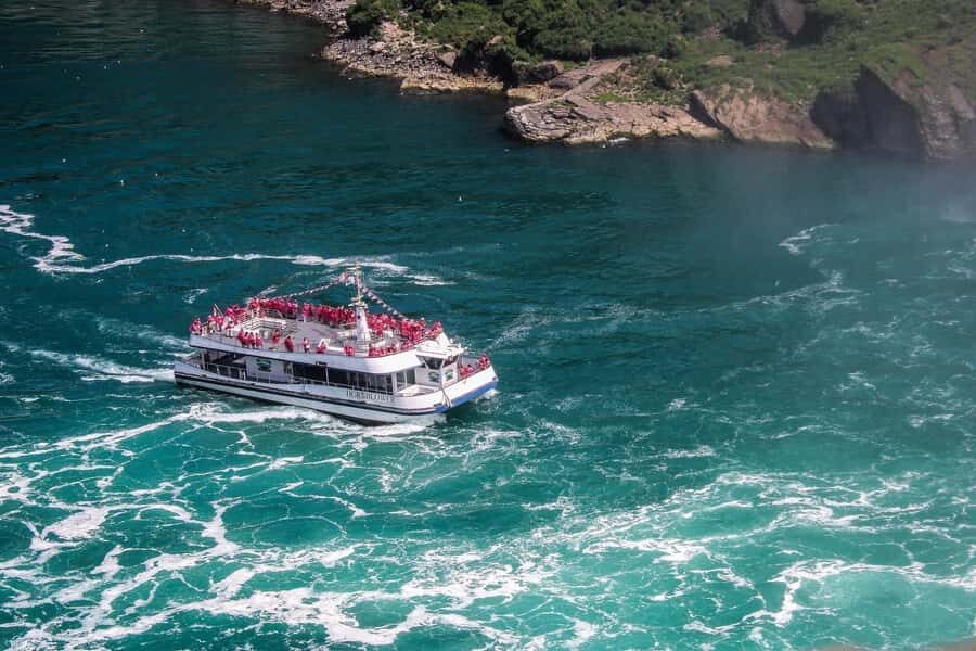 Toronto: Niagara Falls Tour, Boat & Journey Behind the Falls - Making the most of the big free-time blocks on the Canadian side
