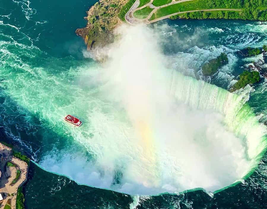 Toronto: Niagara Falls Tour, Boat & Journey Behind the Falls - The wine tasting stop and how to avoid an over-packed day