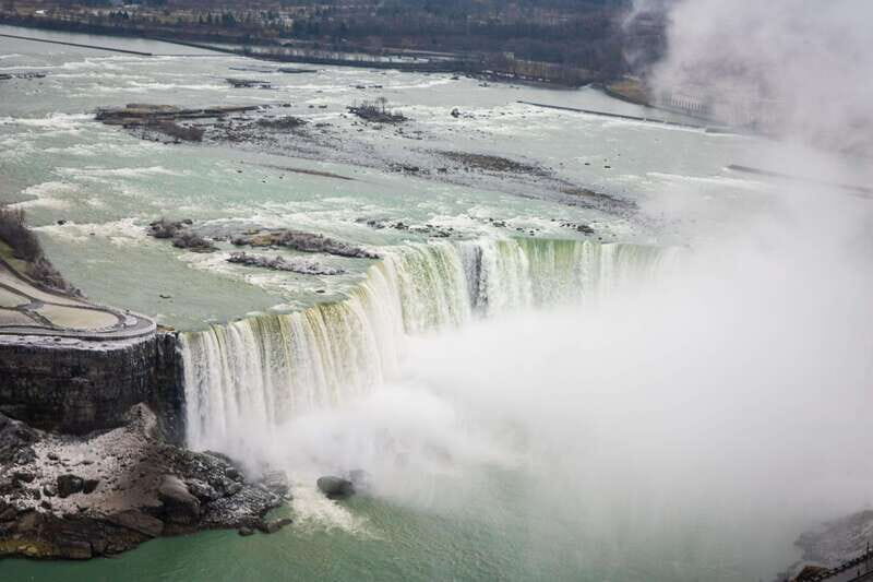 Toronto: Niagara Falls Tour, Boat & Journey Behind the Falls - What to pack for mist, ponchos, and slippery falls viewing