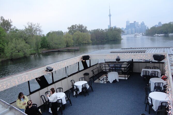 Toronto Obsession III Brunch Cruise - Getting aboard: time, meeting point, and what 2.5 hours means