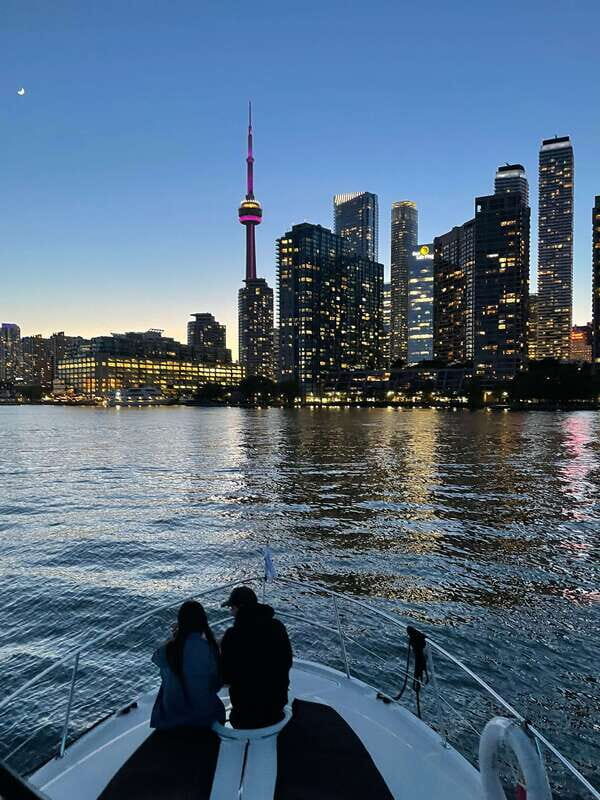 Toronto: Private Luxury Yacht Sightseeing Cruise & Prosecco - Onboard feel: “luxury” with a practical vibe