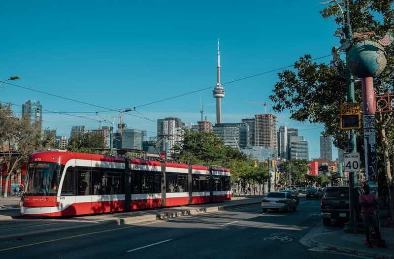 Toronto: Private Small Group City Tour with Local Guide - Yorkville, University of Toronto area, Rainbow Village, and Cabbagetown