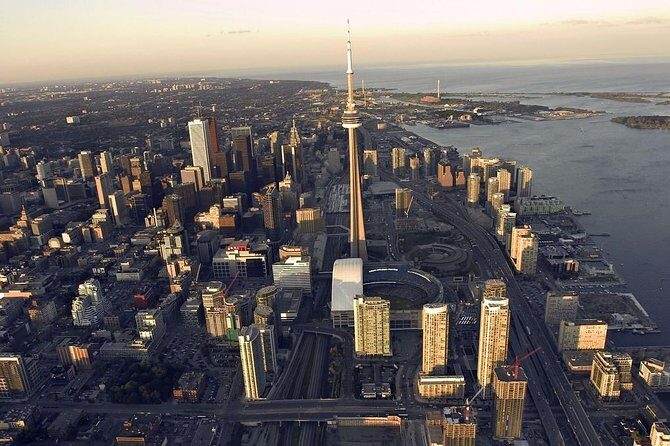 Toronto: Private Walking Tour with a Local - The walking flow: photos, guided context, scenic stops, then freedom