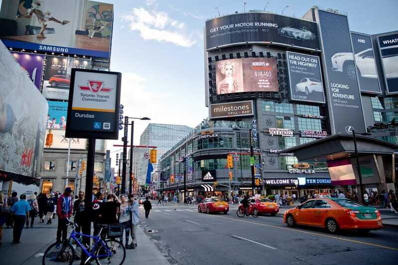 Toronto: Small Group Night Tour with Harbour Boat Cruise - The Distillery District: cobblestones, shops, and time to wander