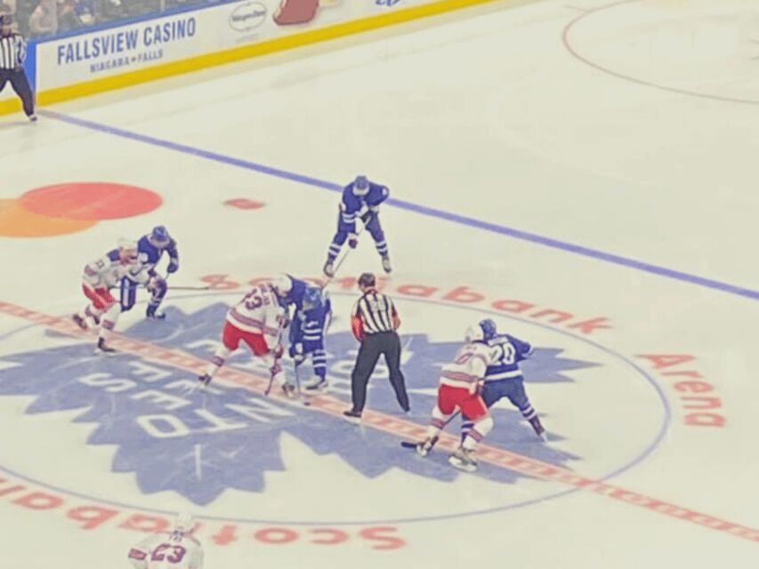 Toronto: Toronto Maple Leafs Game Ticket at Scotiabank Arena - How the 150 minutes usually plays out on game night