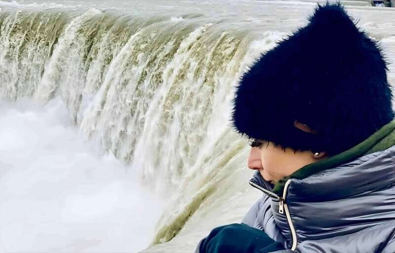 Toronto: Winter Niagara Falls Tour with Attractions Package - The Niagara River Stops: Whirlpool Photos and Quick Breaks