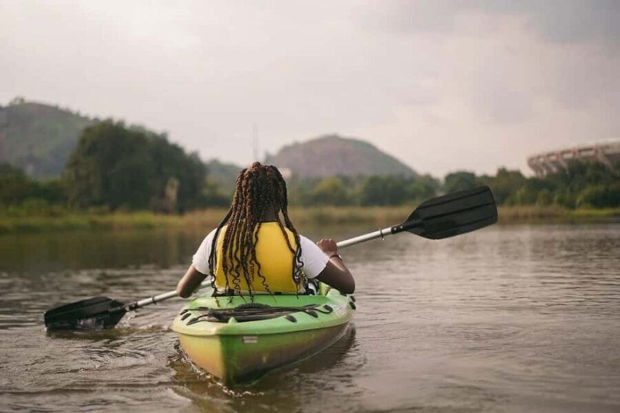 Toronto:2-Hour Single Kayak Rental - Free delivery to 5 Toronto launch sites: freedom without fuss