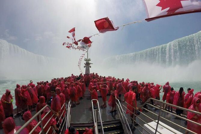 Tour of Niagara Falls with Boat Cruise - Key takeaways before you go