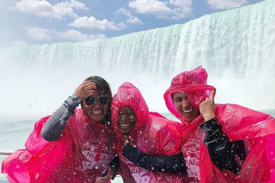 Tour of Niagara Falls with Cruise and Lunch from Toronto - Maple Leaf Place: a maple tasting that’s not just candy