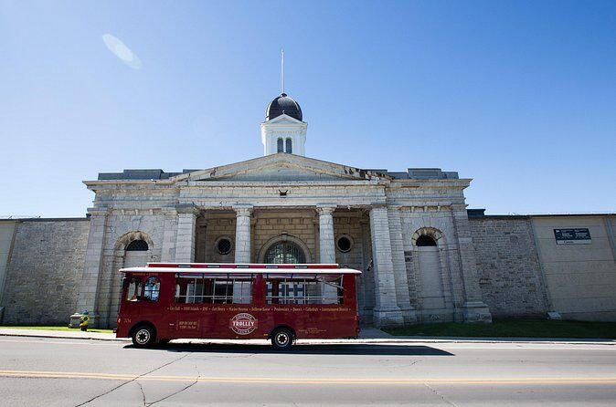 Trolley City Tour of Kingston - Season dates and the weather requirement you should plan around
