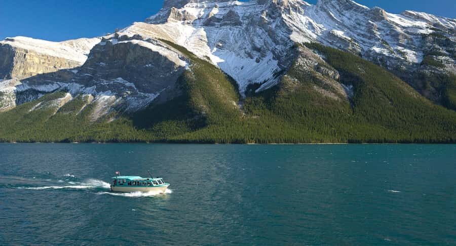 Two Hearts, One Horizon – Private Honeymoon in the Rockies - Key points worth your time