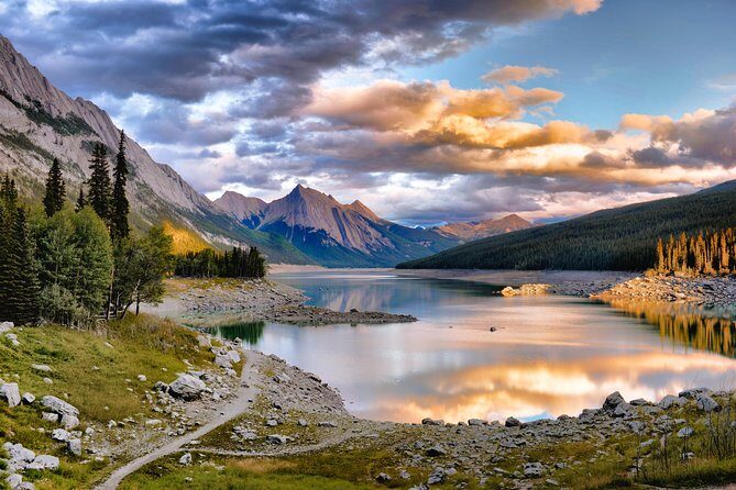 Ultimate Jasper Nature Walk - What to wear and bring for this moderate walk