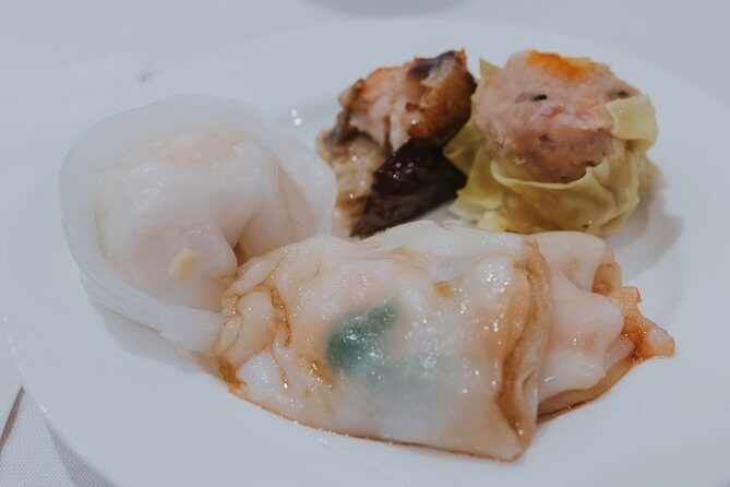 Under the Surface of Montreal's Chinatown: Guided Food Walking Tour - The Grocery Store Stop: Why It Matters More Than You Think