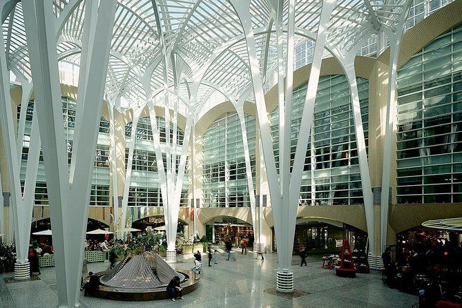 Underground Toronto PATH Tour - PATH Underground City and the Shopping Concourse