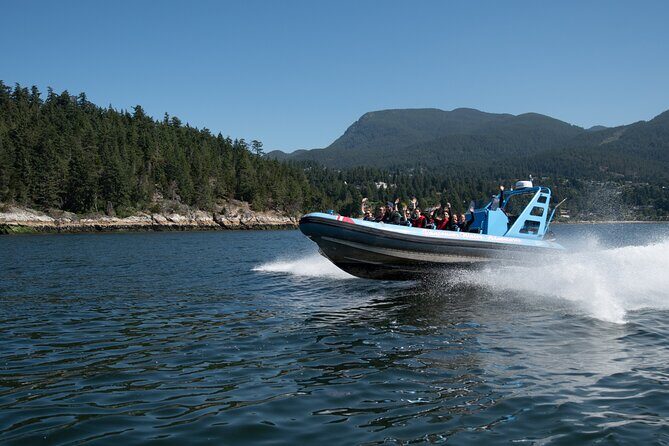 UNESCO Biosphere and Bowen Island Boat Tour with Island Visit - Guides, Group Size, and Comfort on the Water