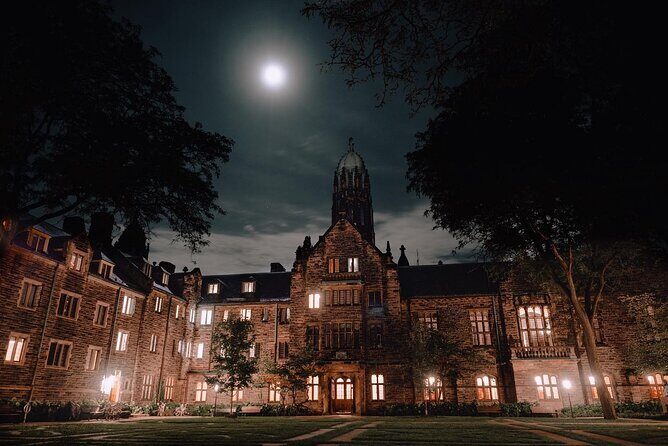 University of Toronto Ghost Tour - Campus Secrets & Spectres - The kind of scares you can expect (and what makes them work)