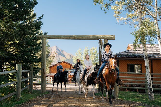 Valley Vista 1.5 Hour Horseback Trail Ride in Kananaskis - Boundary Ranch Basics: Getting to the Ride Start in Kananaskis