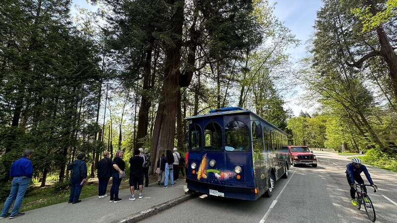 Vancouver: 24 or 48-Hour Hop-On Hop-Off Trolley Tour Pass - A trolley pass that lets you pace Vancouver yourself