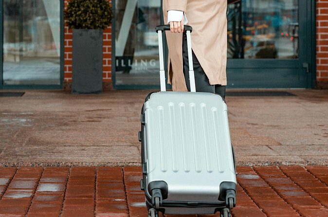Vancouver All Day Luggage Storage - How long you’ll realistically use this (and how to plan your sightseeing)