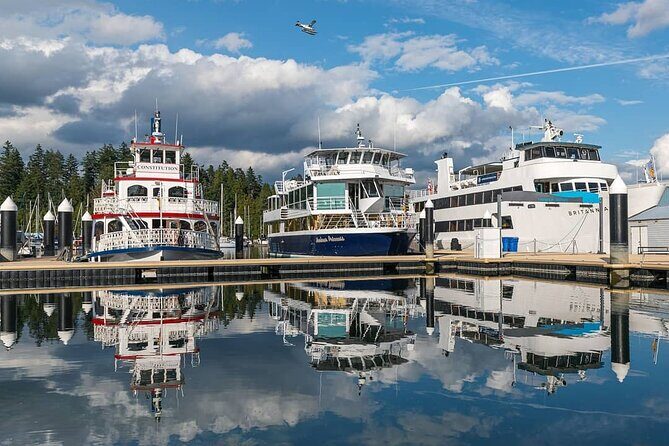 Vancouver - Brunch and Lunch Cruise - Inner Harbour to Burrard Inlet: where the views start immediately