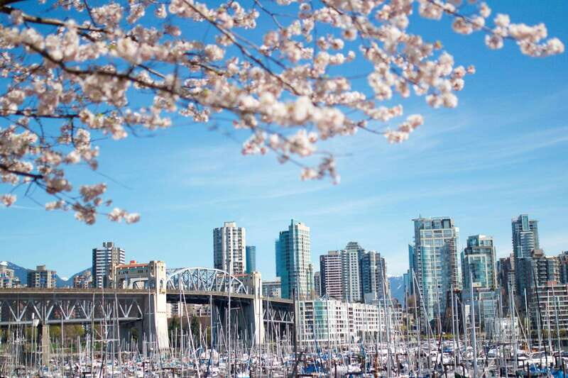 Vancouver: City & Granville Island Sightseeing Trolley Tour - Pickup, Timing, and How 270 Minutes Adds Up