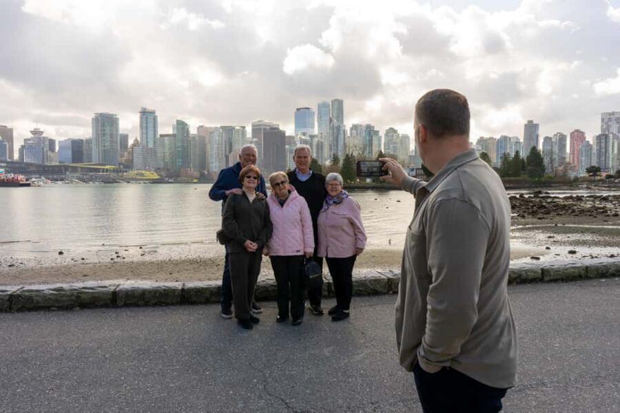 Vancouver: City Highlights & Vancouver Lookout Tour - Granville Island: Market Time, Shopping, and Real Local Flavor
