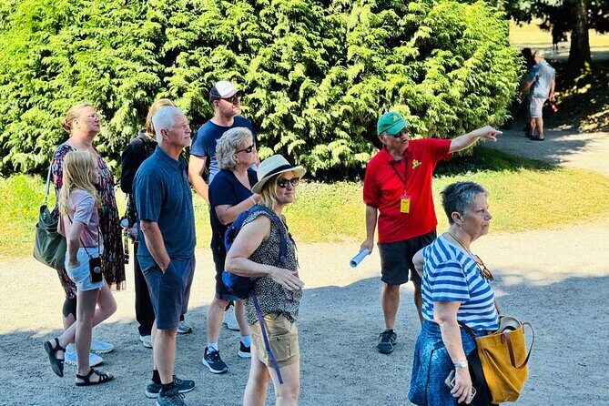 Vancouver City Tour: Stanley Park, Granville Island & False Creek - Pickup, seats, and meeting-point sanity checks