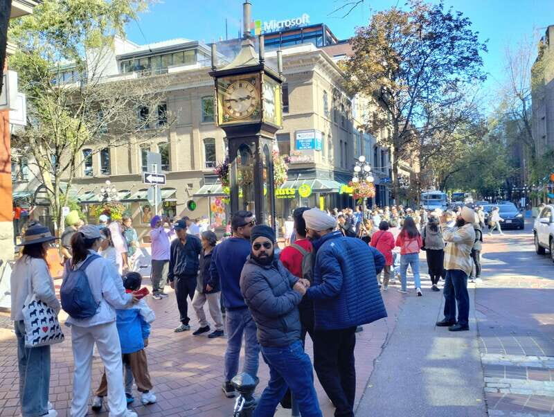 Vancouver City Tour: The Only Full Small-Group Car Tour - English Bay, the Inukshuk, and Coastal Views Without Needing a Car