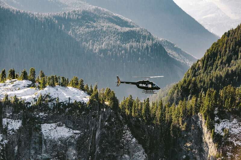 Vancouver: Coastal Mountain Landing Helicopter Tour - Key things to know before you book