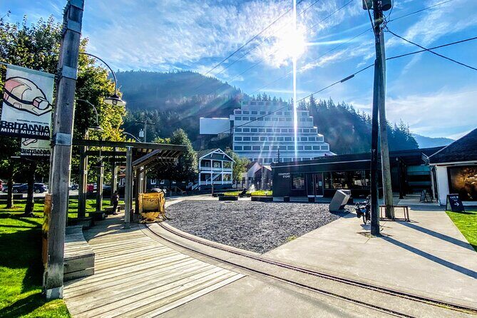 Vancouver family tour Squamish with Porteau Cove and Britannia Mine Private - Porteau Cove Provincial Park: Oceanfront Time Near Squamish