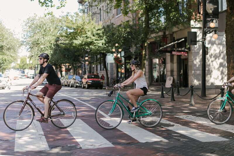 Vancouver: Half-Day City Highlights E-Bike Tour Age 16+ - Totem Poles and Beaver Lake: classic icons with a natural feel
