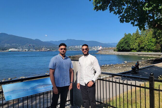Vancouver Half Day City Tour Private - Stanley Park, Packed: Prospect Point to Totem Poles