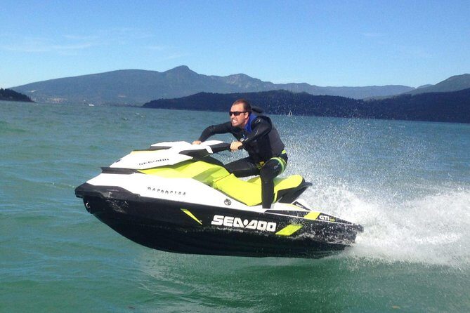 Vancouver Jet Ski Rental from Granville Island - What to Wear (and the Choppy-Water Reality)