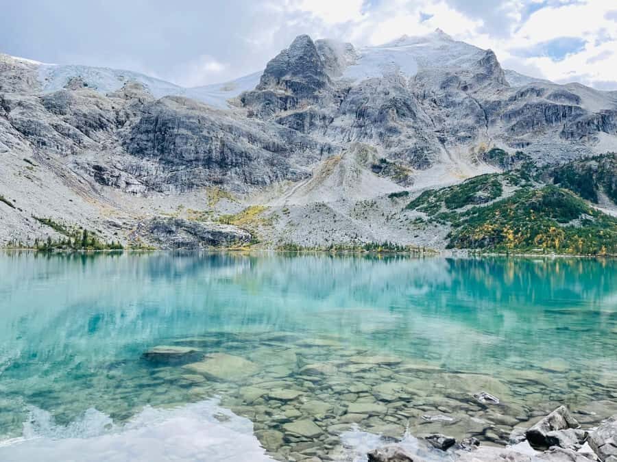 Vancouver: Joffre Lakes Park Hike and Whistler Day Trip - The value equation: tour vs. self-planning