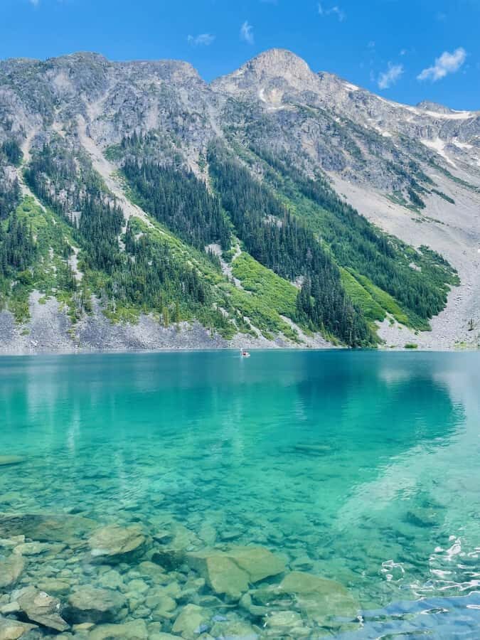 Vancouver: Joffre Lakes Park Hike and Whistler Day Trip - Price and logistics: what you’re really paying for