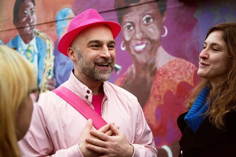 Vancouver: LGBTQ2+ History Tour in the West End - Meeting the Man In Pink at 930 Burrard St