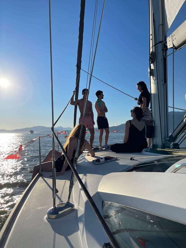 Vancouver: Mosquito Creek and English Bay Sailboat Cruise - Who should book (and who should skip this kind of sailing)