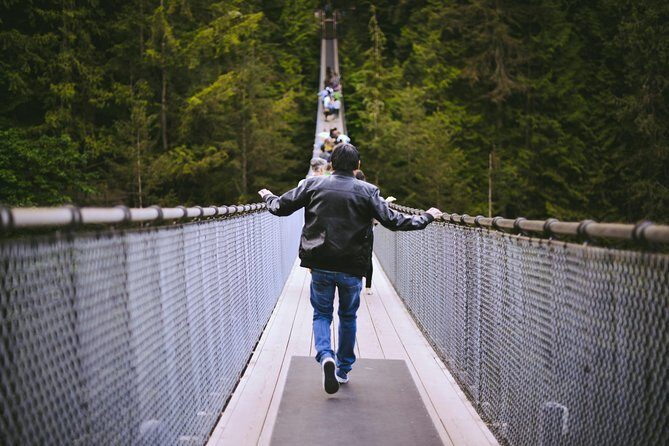 Vancouver Premium Tour: Capilano Bridge + Grouse Mountain Lunch - Price and value: what you get for $279