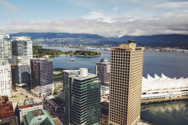 Vancouver: Private Walking Tour with a Local - What You Might See: Cafés, Street Art, and Viewpoints