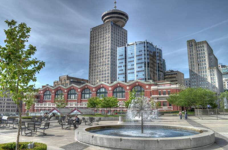 Vancouver: Private Walking Tour with a Local - A Locafyer, Not a Script: How Customization Plays Out