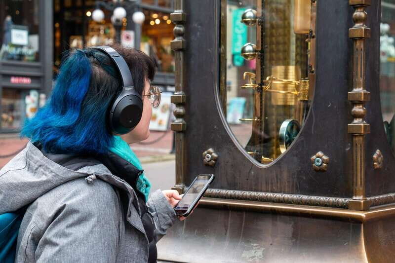 Vancouver: Self-Guided Smartphone Walking Tour of Gastown - Key takeaways