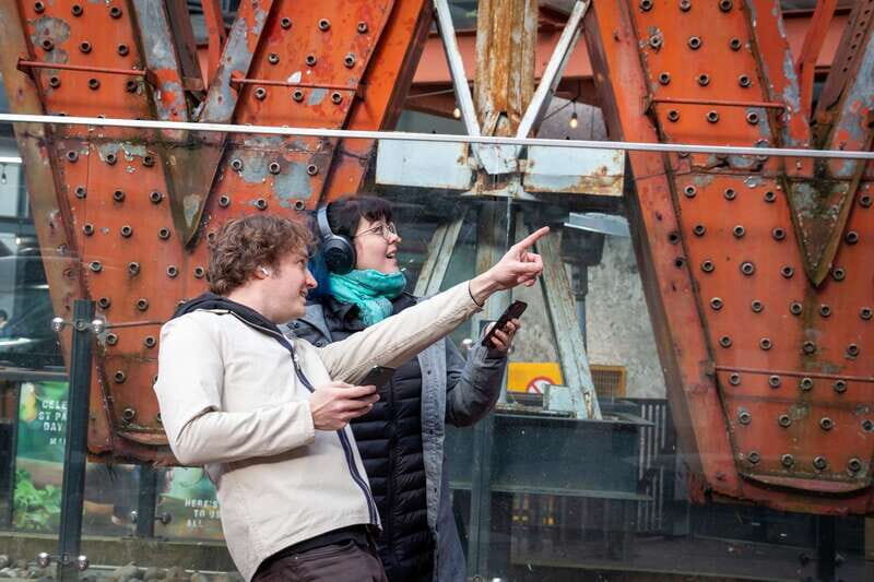 Vancouver: Self-Guided Smartphone Walking Tour of Gastown - What you’ll learn while walking Gastown (without being trapped)