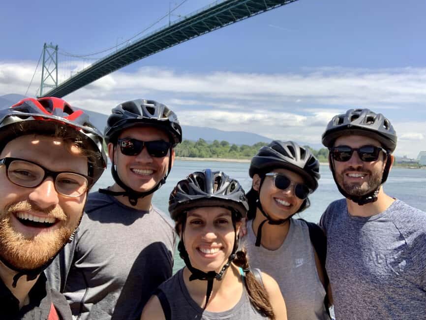 Vancouver: Stanley Park Bike Tour | E-Bike Upgrade Avail. - Beaches: Second Beach and English Bay in Sequence